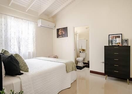 Villa Bellarose At Colbeck ,Gated With Pool, Stylishly Modern Old Harbour Exterior foto